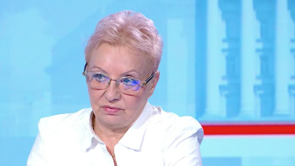 Diana Damyanova'dan Gyurov, Kiro, Lena ve kimin kimi parmağında çevirdiğine dair analiz