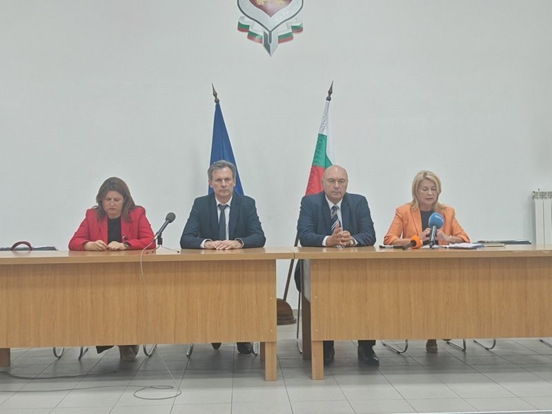 Gabrovo'da Romanlarla Yaşanan Sorunları Kurumlar Arası Çalışma Grubu Çözecek