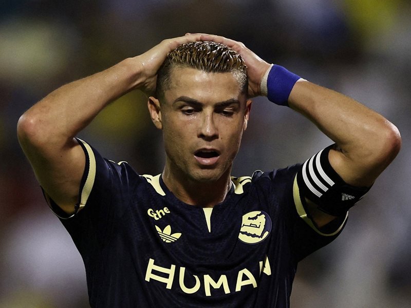 Portekiz'de: Ronaldo ve 4 kişi daha Al Nassr'ı satın alıyor, her biri 92 milyon euro yatırıyor