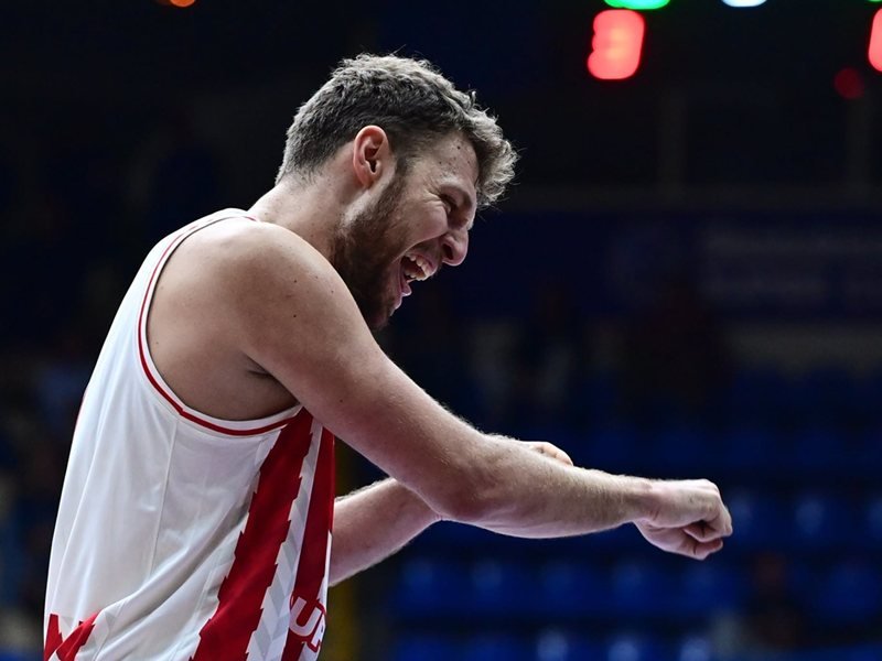 Vezencov Yunanistan'ın süper şampiyonu, finalde 1 numara oldu