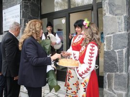 Yotova: başka bir Bulgaristan istiyorum – güçlü devlet, eşit kurallar ve gençler için gelecek