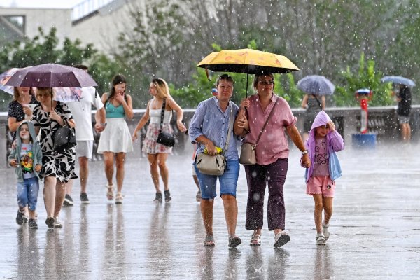 Bulgaristan'da Hava Durumu Değişiyor: Sağanak Yağış ve Fırtına Uyarısı
