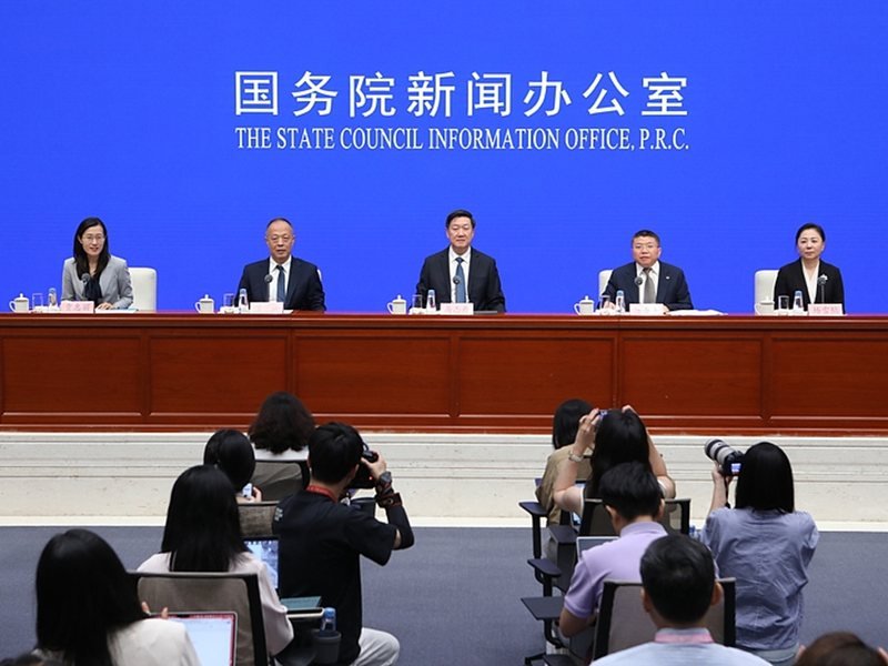 Çin, spor endüstrisinin 2030'a kadar 7 trilyon yuanı aşmasını hedefliyor