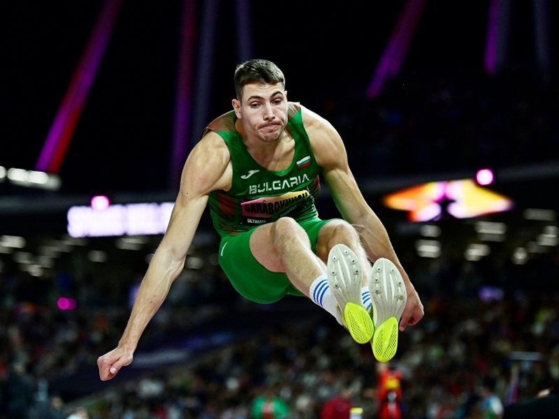 Fenomenal Sarıboykov Budapeşte'de 8,34 metre uçtu ama Tentoglou'dan bir santimetre farkla ikinci kaldı