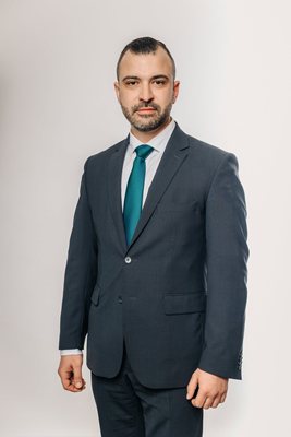 4263431a1dd35cb244579db2a56b70c7.jpg