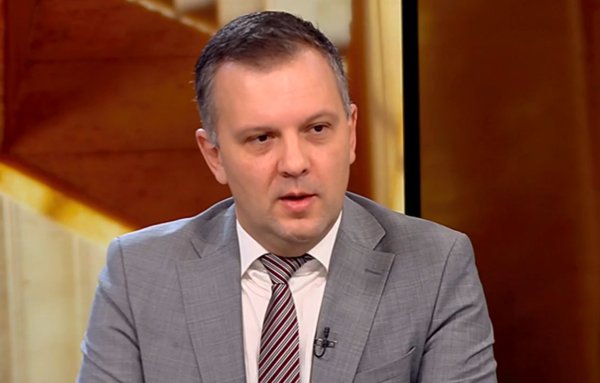 Adalet bakanı keskin sorularla! 'Petrohan' için parayı kim verdi