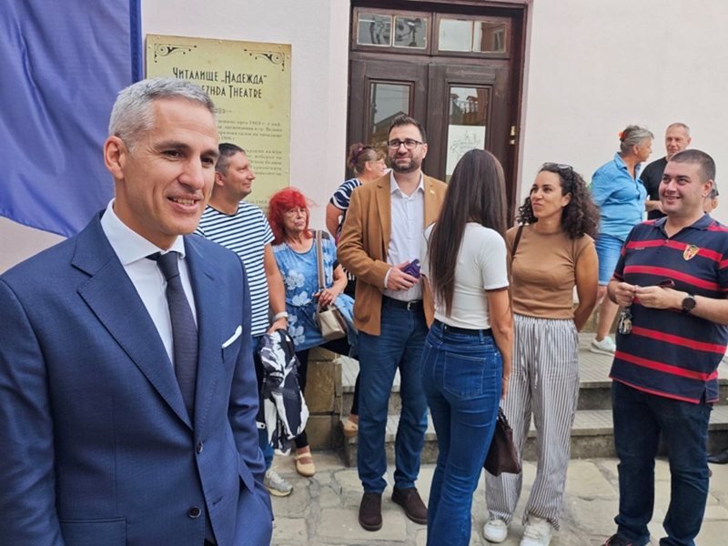 Veliko Tırnova'da Andrey Gyurov: bağımsız Bulgaristan ya da güçlü Avrupa ikilemi sahte
