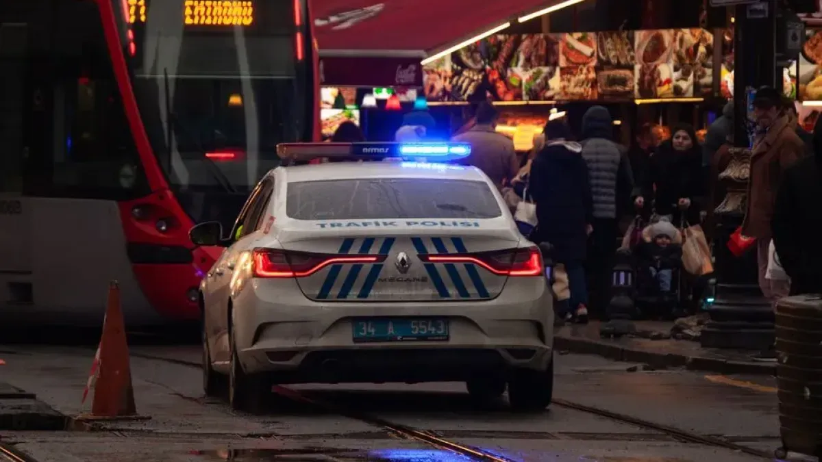 İstanbul Fatih'te Skandal: Kuyumcudan Altın Alan Bulgaristan Vatandaşı Gözaltında