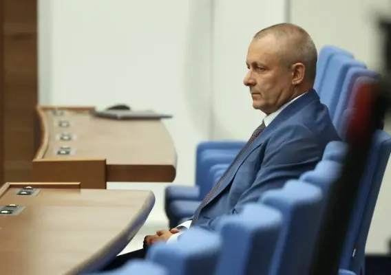 Bulgaristan Sağlık Sigortası Kurumuna Yeni Başkan Yardımcısı: Mühendis ve Sigortacı Zdravko Shushkov