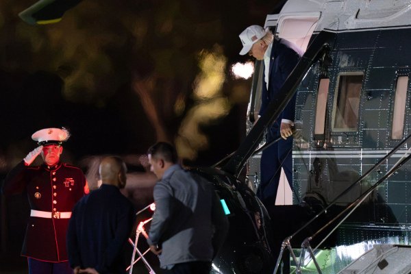 Trump tatili yarıda kesti, Orta Doğu'da tırmanma sürüyor