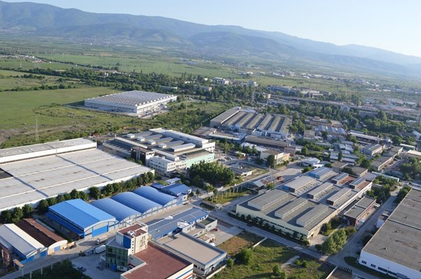 Trakya Ekonomik Bölgesi'nin alanları son yıllarda genişledi ve artık Plovdiv sınırları dışında birkaç farklı noktada bulunuyor.