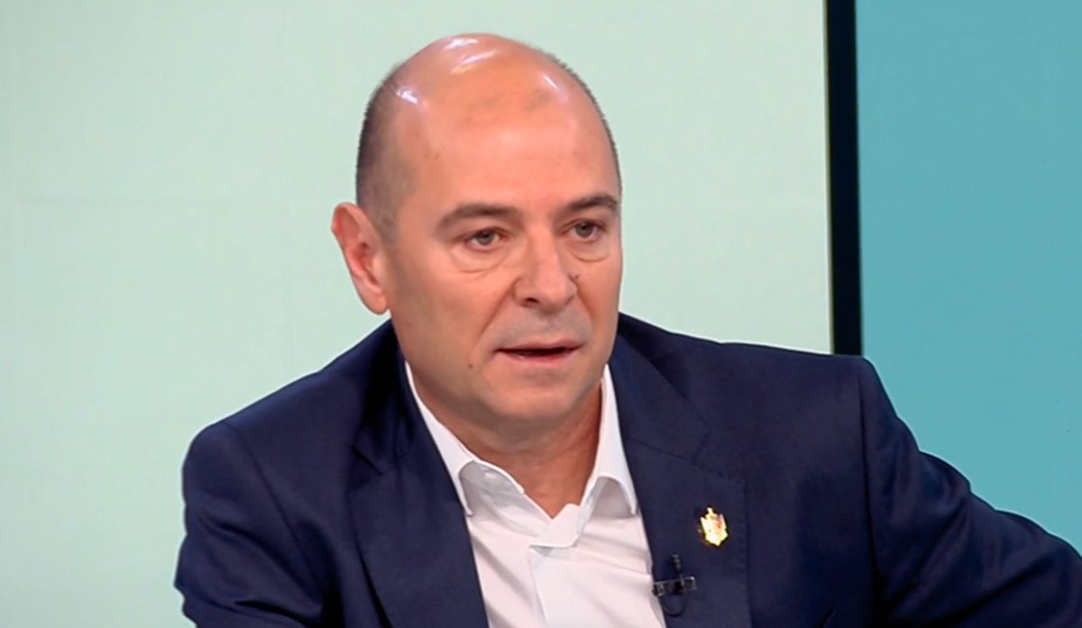 İçişleri Bakanlığı DAI'den kontrolü devralıyor. Devlet yol sistemini yeniden düzenliyor