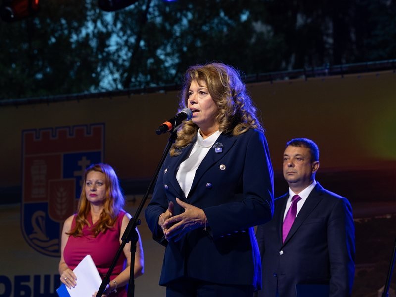 Yotova: Ukrayna'daki savaşın sonunun bulunmasında AB'de en aktif olanlardan olmalıyız