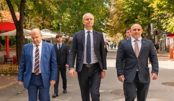 Şumnu'dan Kostadinov: Bulgar toplumu yeni kolektif amacını formüle etmeli