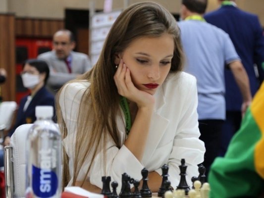 Bulgaristan satranç olimpiyatında Samarkand'da galibiyet ve mağlubiyet yaşadı