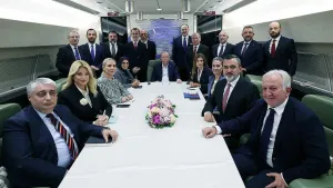 Erdoğan ŞİÖ Zirvesi Sonrası Konuştu: Batı'ya Sırt Dönmüyoruz, F-35 ve KAAN Mesajı