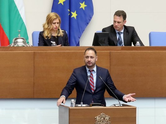 Bulgaristan ve BM'de 50'den fazla ülke Moskova'yı barışa çağırıyor, bizde Ukrayna'ya ne kadar destekli olmalıyız tartışması