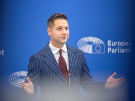 Patrick Yaki, EKR: Avrupa hiç bu kadar zayıf olmamıştı