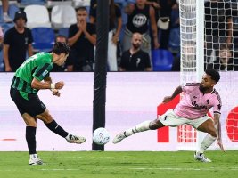 Juventus Serie A'da sezonun ilk mağlubiyetini acı şekilde aldı