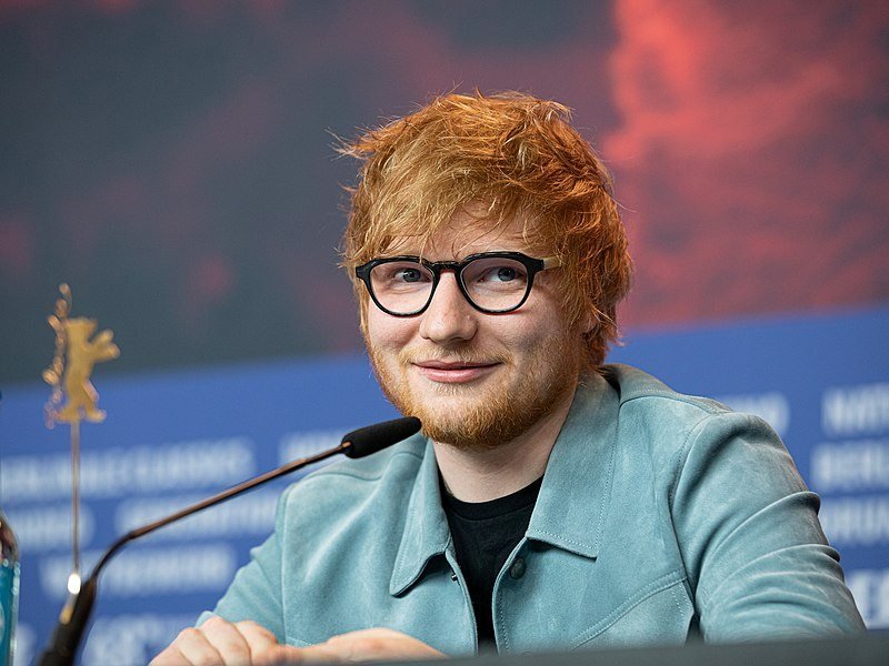 İrlanda radyosu Ed Sheeran'ın şarkılarını yayından kaldırdı, 260 bin kişi onu takip etmeyi bıraktı
