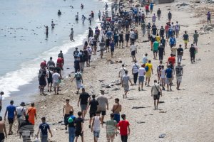 AB sıkılaştırıyor: göçmenler yüzünden Avrupa fonlarını durdurabilir