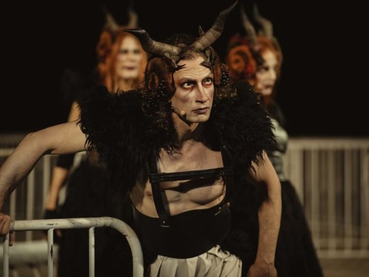 Tiger Lillies Filibe ve Sofya'da sahne alacak ama konserde değil, Bakhanlar'da karakter olarak