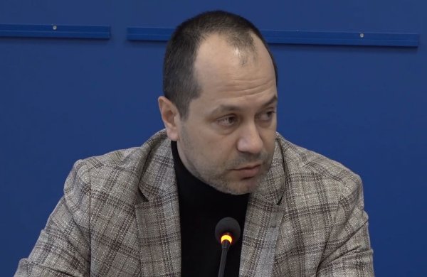 GERB Cumhurbaşkanlığı Seçimi İçin Sürpriz Bir İsim Hazırlıyor: Gözler Vratsa Belediye Başkanı Kalin Kamenov'da