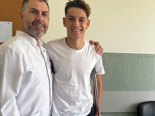 Siyah-beyazlıların futbolcusu Aleksandr taburcu edildi, ameliyat başarılı geçti