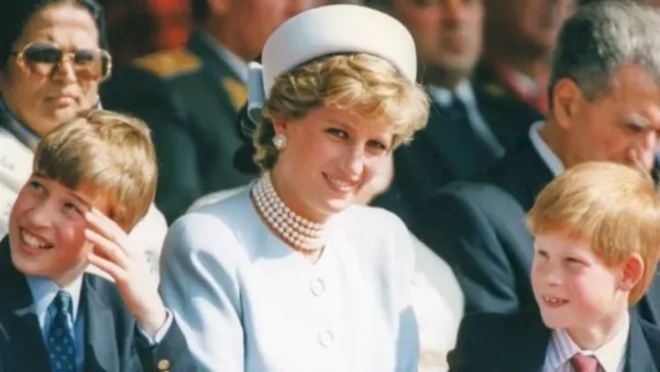 Prens William Diana anılarının yayınlanmasından dolayı öfkelendi