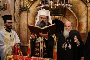 Patriarh Daniil Kudüs Patrikhanesi'nin en yüksek nişanını aldı