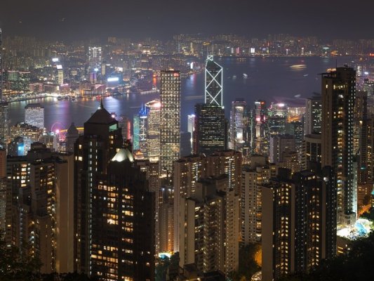Hong Kong ilk 5 yıllık ekonomik kalkınma planını sundu