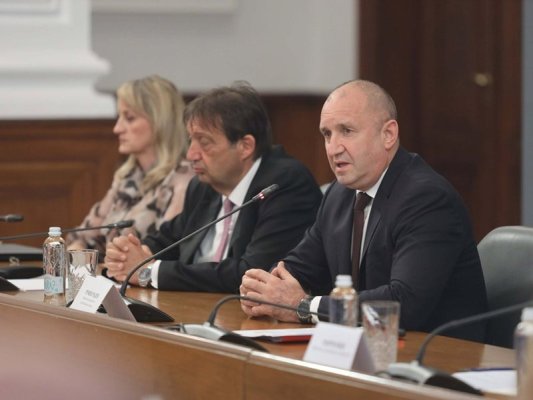 Radev inşaatçılara: eğer sizden bir şey istenirse bana haber verin