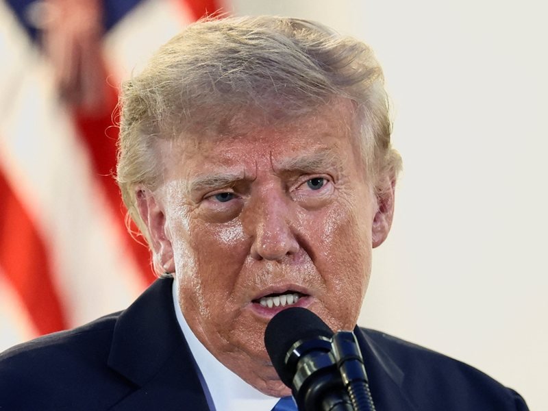 Trump, Harry ve Meghan'ın ABD'den Ayrılmasına Sevindi