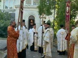 Meryem Ana'nın kutsal kuşağından bir parça Varna'da 3 gün kalacak