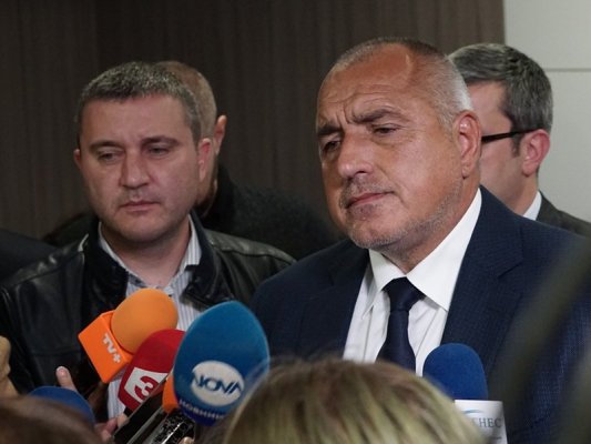 GERB, Borisov'u Dinledi ve Cumhurbaşkanlığı Seçimi İçin 'Kardeş Kavgası'na Girmeyecek