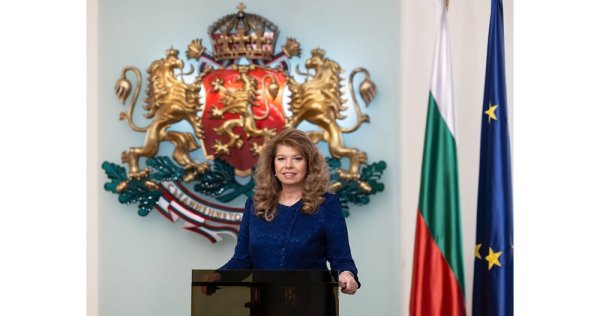 İlyana Yotova: Politika büyük bir uzlaşma sanatıdır