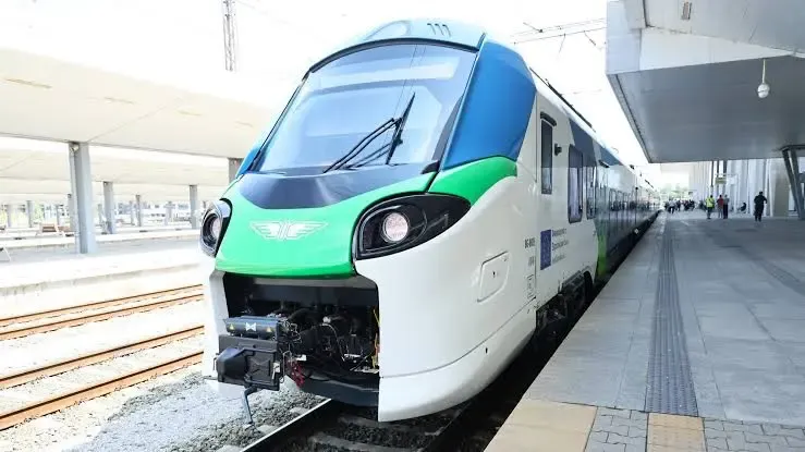 Bulgaristan'ın Yeni Rüya Gibi Treni İlk Seferinde Arızalandı
