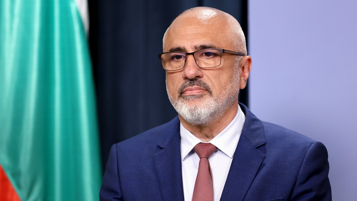 Yakıtlar pahalanacak mı? Radev'in milletvekili gerçeği söyledi