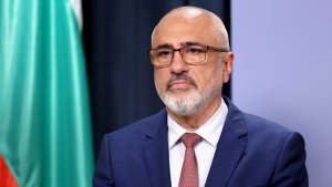 Yakıtlar pahalanacak mı? Radev'in milletvekili gerçeği söyledi
