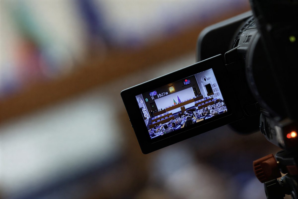 Parlamento ücretsiz elektronik kimliği karara bağlıyor
