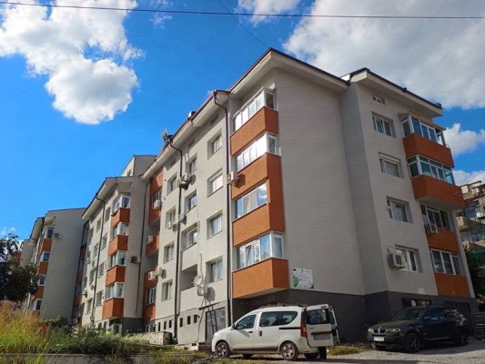 Şumnu'da bir konut binasının daha enerji yenilemesi tamamlandı