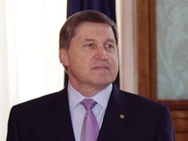 Uşakov: Moskova, Ukrayna müzakereleri için Abu Dabi'yi tercih ediyor