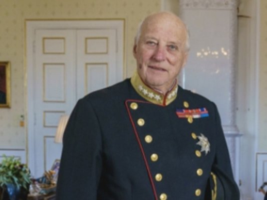 Norveç Kralı Harald V'in kız kardeşi ondan iki hafta sonra öldü