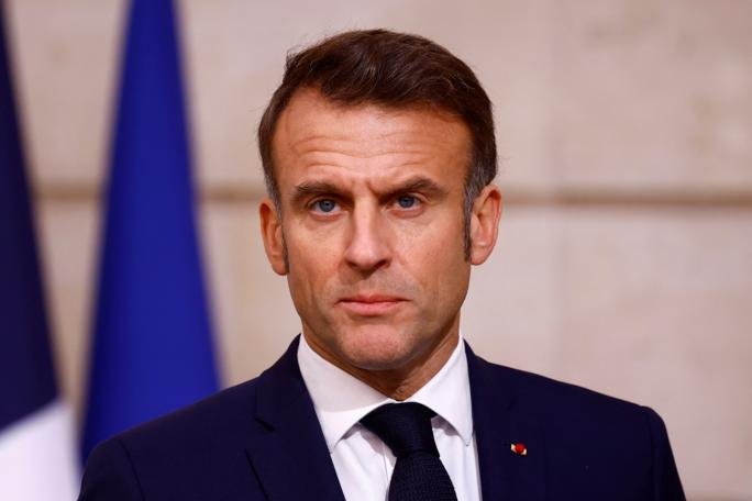 Macron'dan sert uyarı