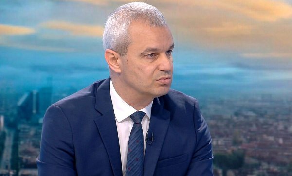 Kostadinov'dan bağımsızlık mesajı: Ders, Bulgaristan tek başına yolunu belirleyebilir