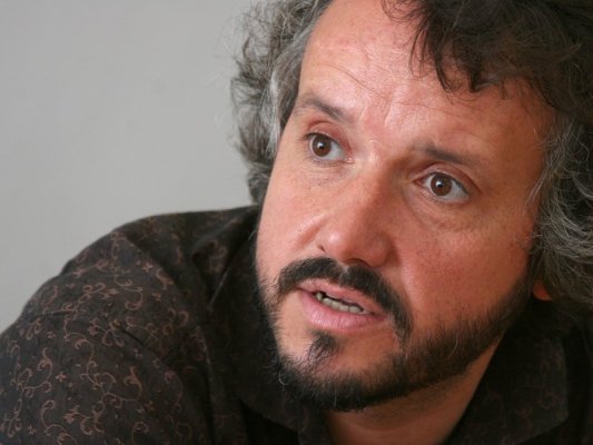 Kalin Terzijski'nin külleriyle dolu kavanozu ölümünden 9 ay sonra toprağa verilecek