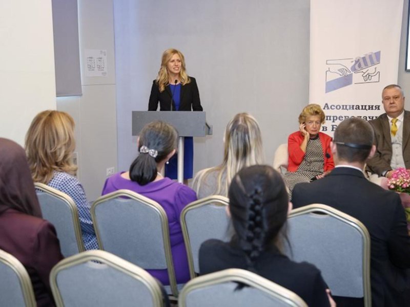 Bulgaristan Ulusal Meclis Başkanı Mihaela Docova: Tercümanlık bir çağrı, adanmışlık ve dava