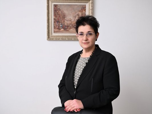 Yeni vergi indirimiyle ebeveynler çocuk başına 700 euro alacak