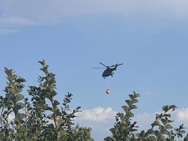 Anton Köyü Üzerindeki Büyük Yangına Askeri Helikopter Müdahale Ediyor