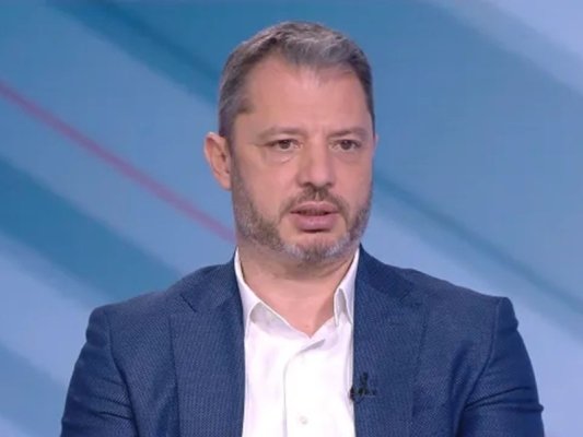 Delyan Dobrev: Seçimler bir parodiye dönüşecek
